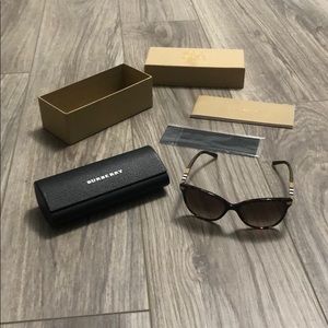 burberry sunglasses